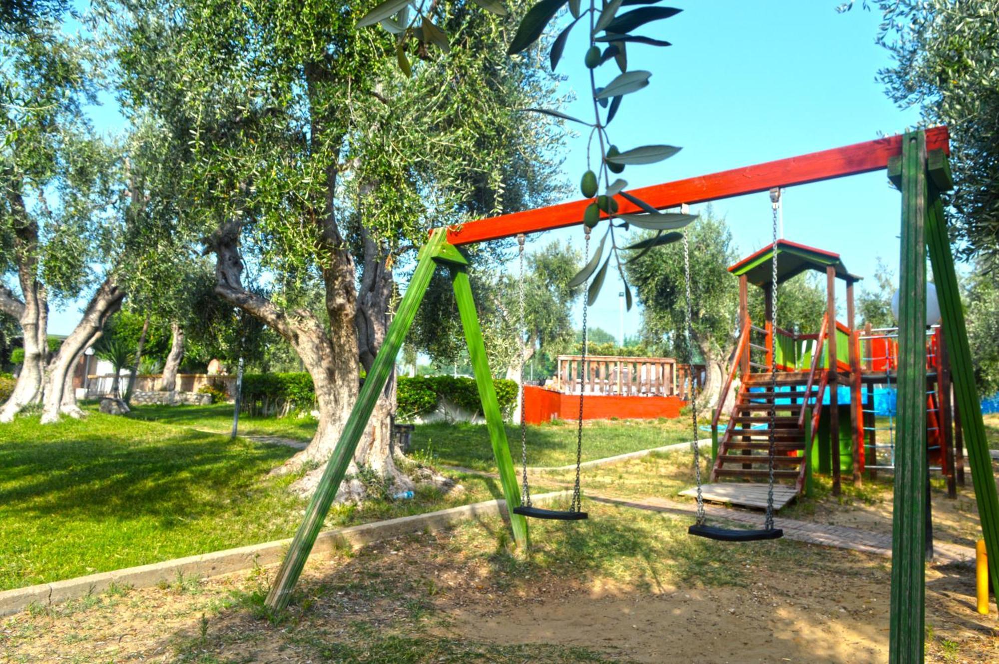 Villaggio Uliveto Rodi Garganico Exteriör bild